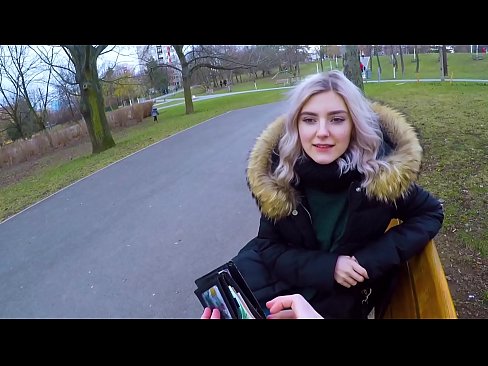❤️ Swallows hot cum coigreach airson airgead - blowjob anns a 'phàirc le Eva Elfie ❤️❌  Bhidio fucking  aig gd.pornburst.ru ❤